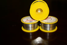 Cargar imagen en el visor de la galería, New 60/40 Tin/Lead Flux 2 % 2mm Tin Rosin Core Solder Wire 3 rolls