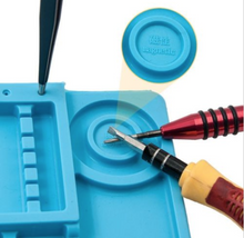 Cargar imagen en el visor de la galería, Magnetic Heat Insulation Silicone Pad Mat Platform Soldering Repair 17.7x11.8 in