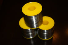 Cargar imagen en el visor de la galería, New 400G 0.8mm 60/40 Tin lead Solder rosin flux Wire Roll (pack of 3- 1.2Kg)