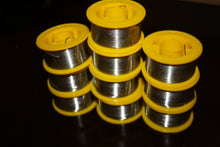 Cargar imagen en el visor de la galería, New 60/40 Tin/Lead Flux 2 % .8mm Tin Rosin Core Solder Wire 10 rolls new
