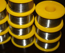 Cargar imagen en el visor de la galería, New 60/40 Tin/Lead Flux 2 % .8mm Tin Rosin Core Solder Wire 10 rolls new
