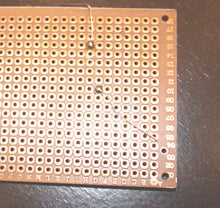 Cargar imagen en el visor de la galería, 60/40 Tin/Lead Flux 2.0% 1mm rosin flux solder wire Roll (100 gms)
