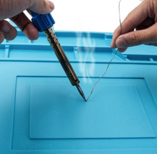 Cargar imagen en el visor de la galería, Magnetic Heat Insulation Silicone Pad Mat Platform Soldering Repair 17.7x11.8 in
