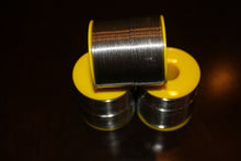 Cargar imagen en el visor de la galería, New 400G 0.8mm 60/40 Tin lead Solder rosin flux Wire Roll (pack of 3- 1.2Kg)
