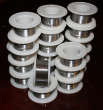 Cargar imagen en el visor de la galería, 50 rolls 20g New Tin Lead 60/40 0.8mm Rosin Flux Soldering Wire - 1 kg
