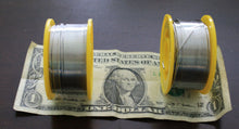 Cargar imagen en el visor de la galería, 60/40 Tin/Lead Flux 2 % .8mm Tin Rosin Core Roll Solder Wire Reel (200G)
