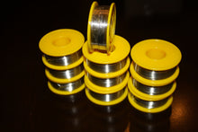 Cargar imagen en el visor de la galería, 60/40 Flux 2 % .8mm Lead / Tin Rosin Core Roll Solder Wire 50g - 10 rolls
