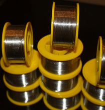 Cargar imagen en el visor de la galería, New 60/40 Tin/Lead Flux 2 % .8mm Tin Rosin Core Solder Wire 10 rolls new
